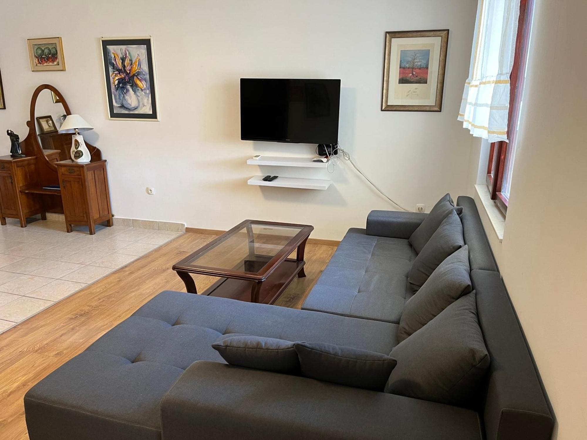 Beachfront Apartment Drazen, With Garden And Parking Сплит Екстериор снимка